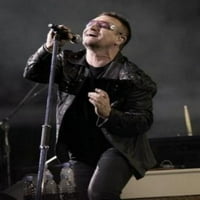 Posteri Bono Singing 11inx17in Mini poster Poster Boja Kategorija: Multi, Umran, Ages: Odrasli