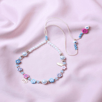 Autor Fabrizio Dizajn Aurora Mazzini cvjetni čari, bijeli i plavi kristali, plava ogrlica za žene za žene
