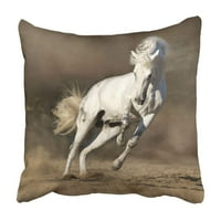 Bijeli konj trči u pustinjski pijesak jastučni jastučni jastuk